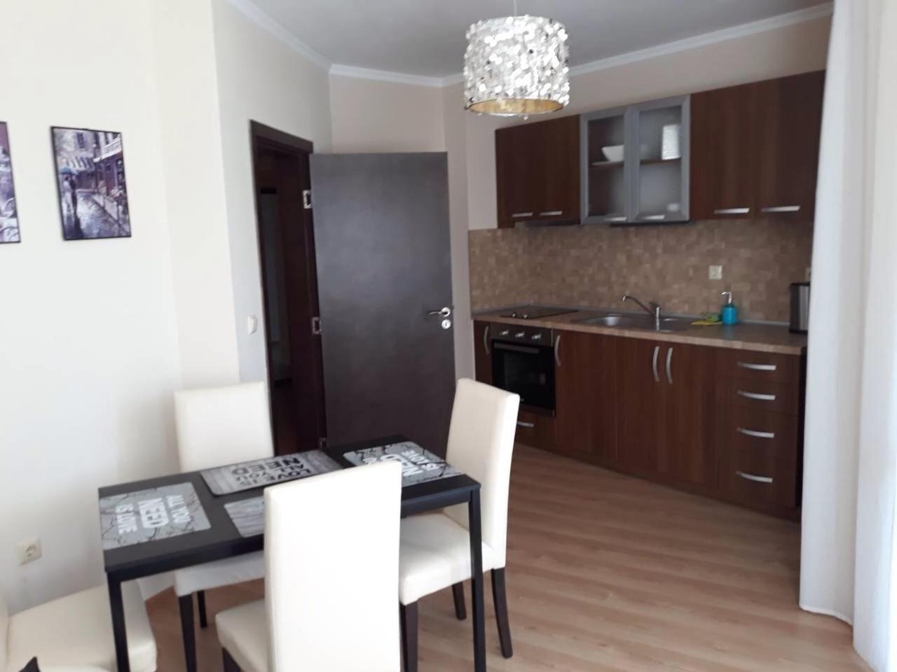 South Beach Apartments Obzor Eksteriør bilde